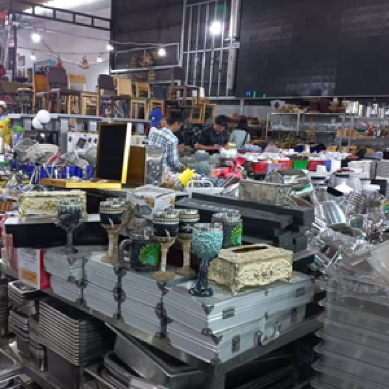 Top 3 siêu thị đồ cũ chuyên bán bàn, ghế, tủ, kệ tại Bình Tân giá rẻ, uy tín