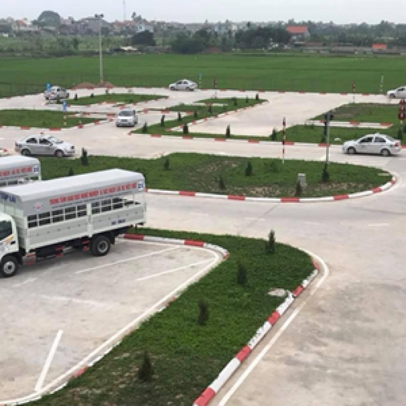 Top 5 trung tâm dạy học lái xe ô tô tại TP.HCM uy tín, giá rẻ