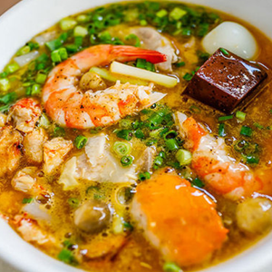 Top 5 quán bánh canh cua ngon ngất ngây tại TP.HCM bạn nên thử ngay