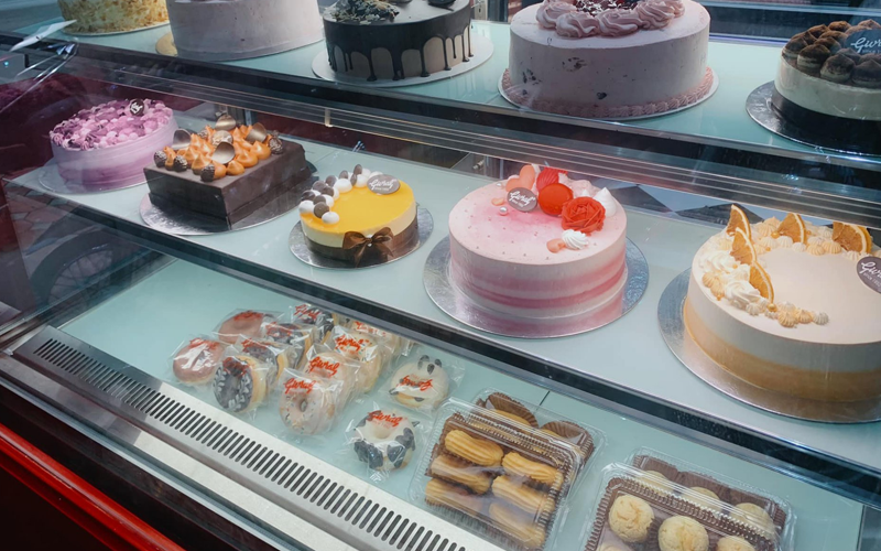 Givral Bakery Bình Tân