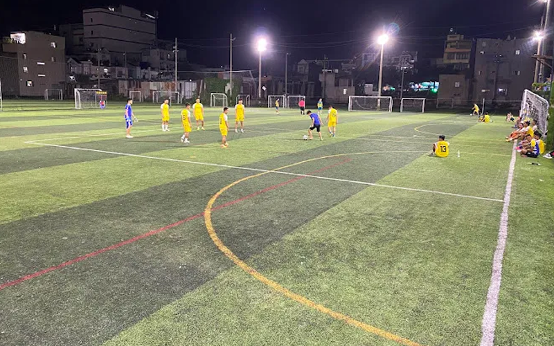 Sân Bóng Đá Mini Gia Phú