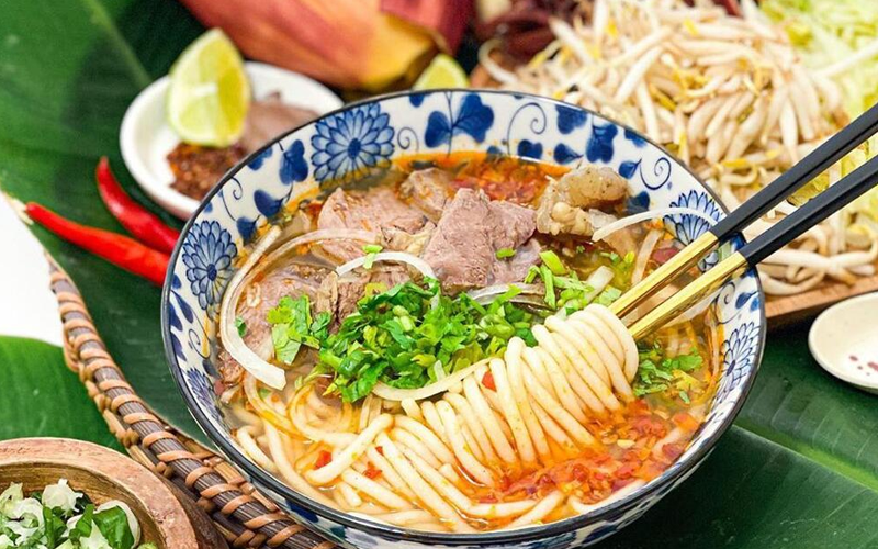 Top 5 địa điểm ăn bún bò tại Bình Tân ngon nhức nách