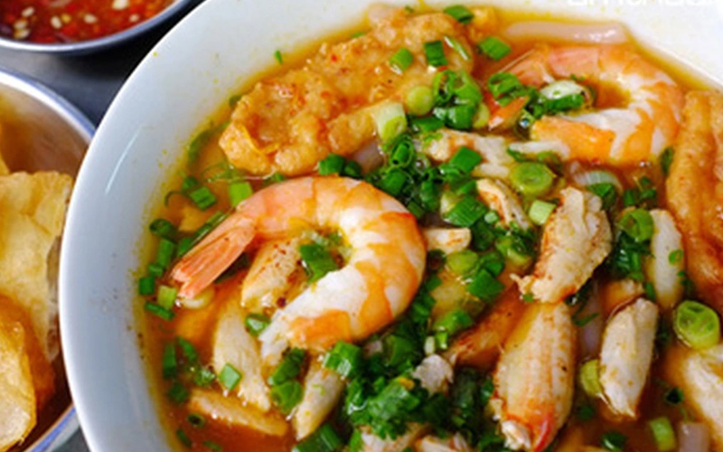 Bánh Canh Cua Hoàng Lan