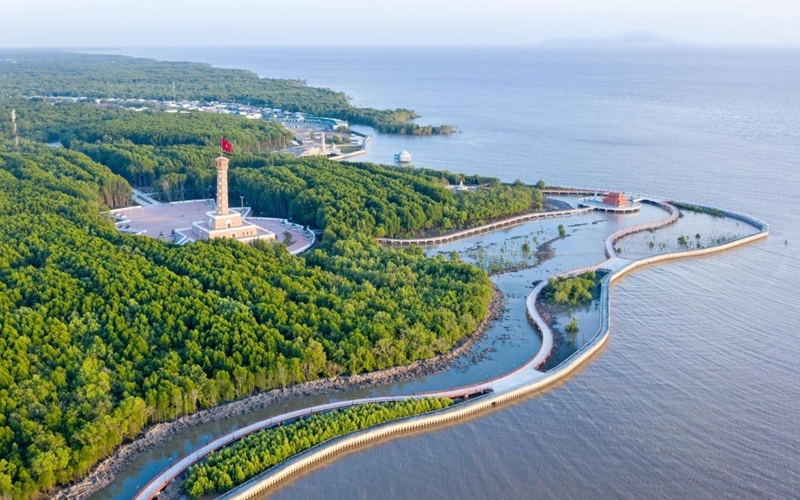 Du lịch mũi Cà Mau: Hành trình chạm tay vào điểm cuối cực Nam của tổ quốc