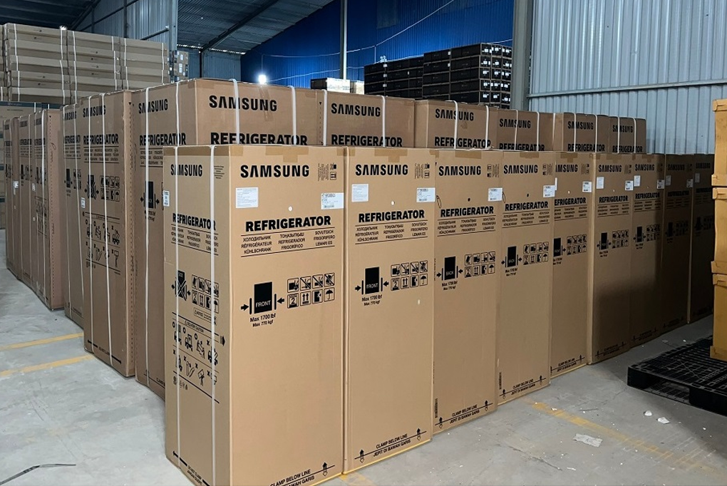 Máy lạnh giá rẻ tại kho TP.HCM