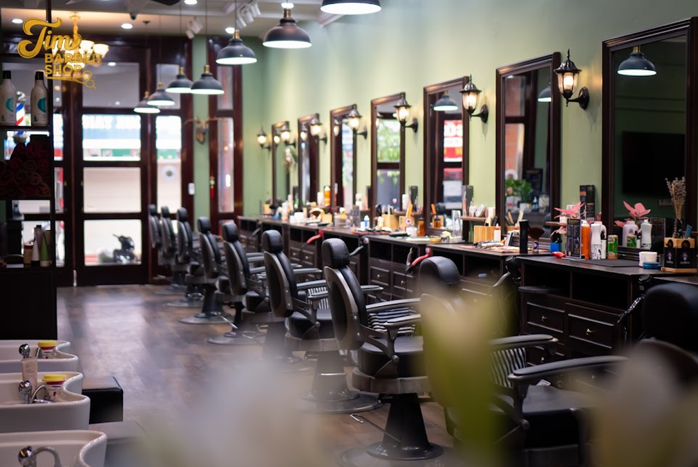 Hurricane Barber Shop 