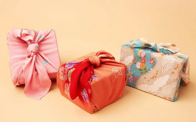 Paku Paku – Tinh Hoa Gói Quà Phong Cách Nhật Bản