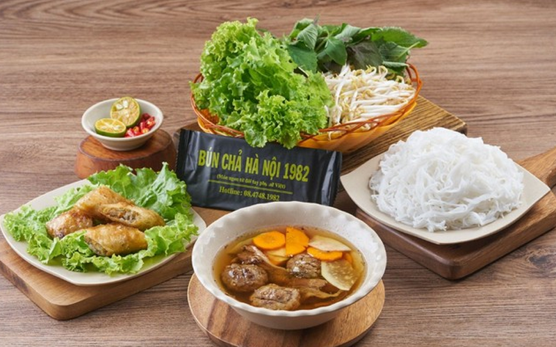 Bún Chả Hà Nội 1982