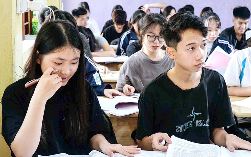 Trung Tâm Đào Tạo Tri Thức Việt